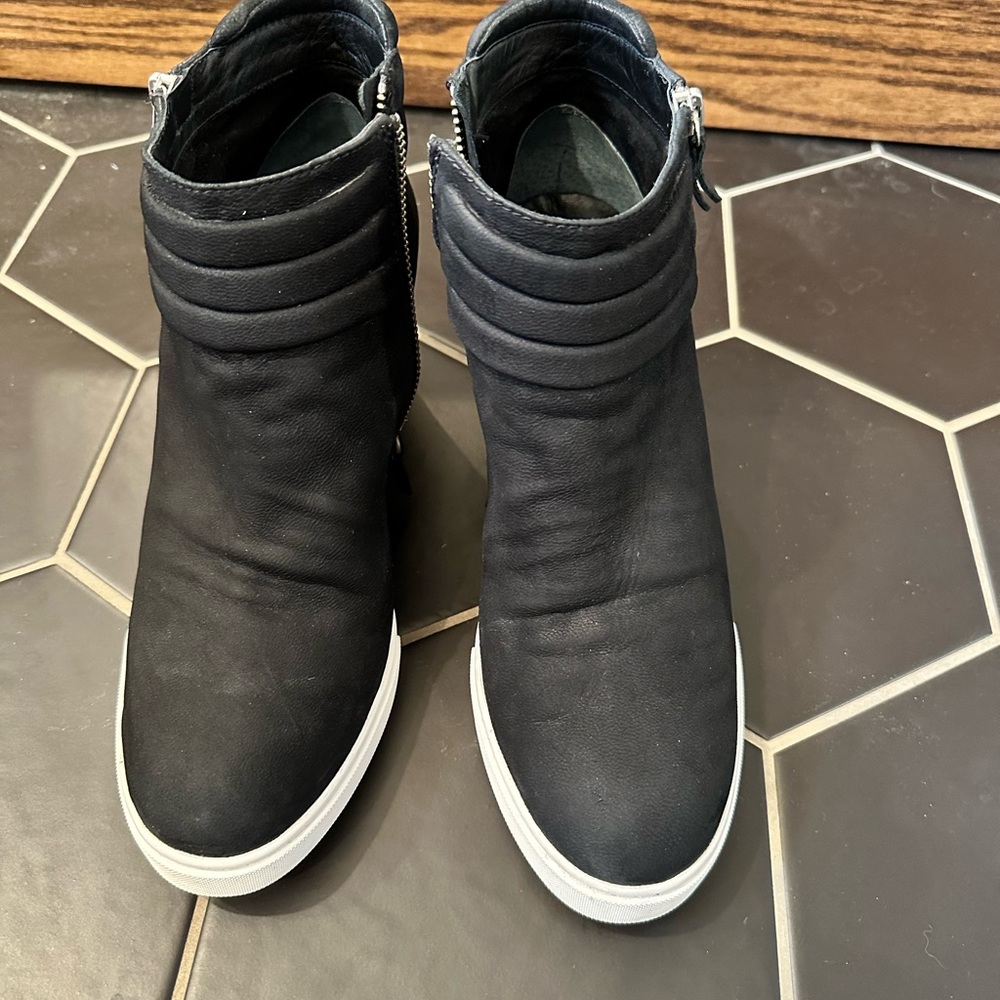 L. Paolo wedge sneakers